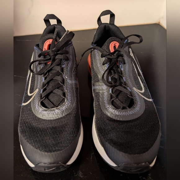 Nike Air Max 2090 Black Sunset Pulse Sneakers Size 3.5Y MSRP $150 - Picture 2 of 9